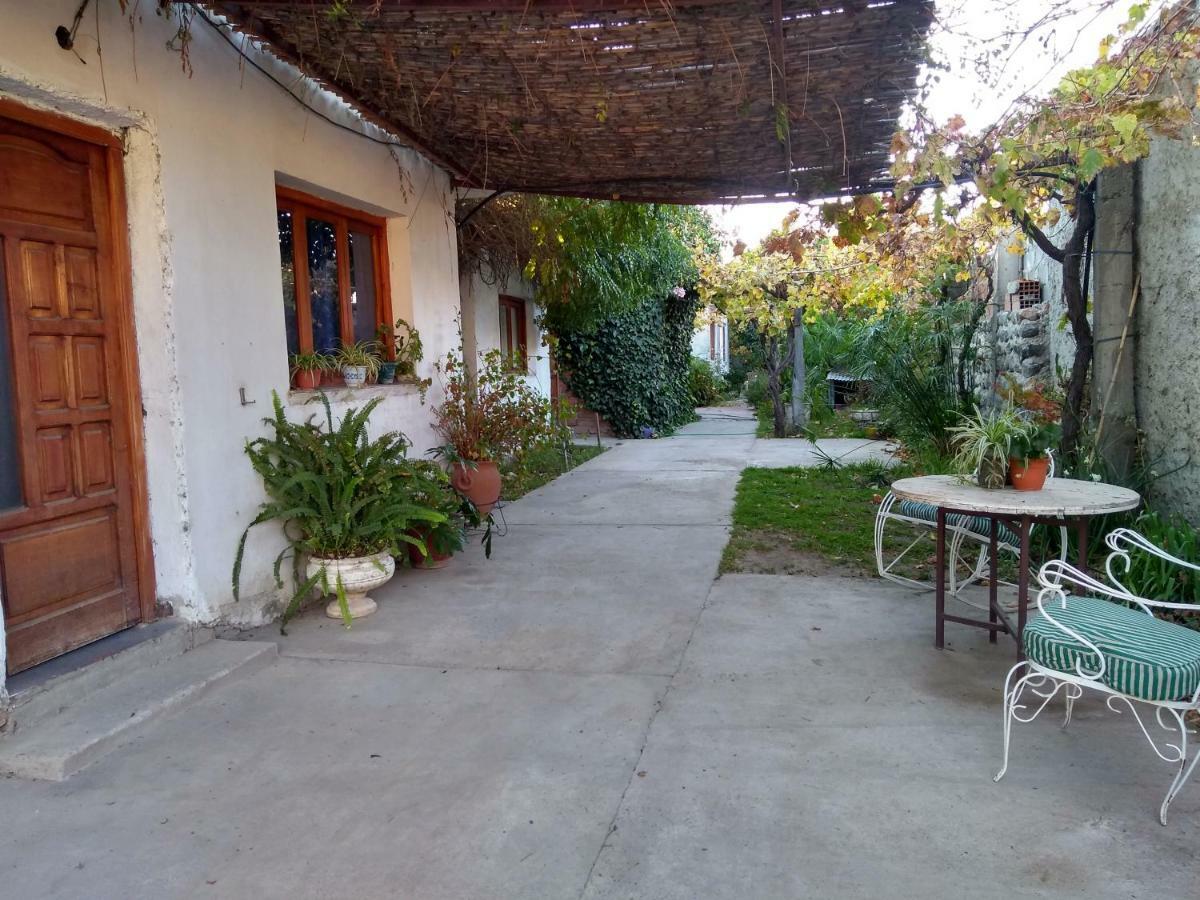 Hostal Killari Cafayate Ngoại thất bức ảnh